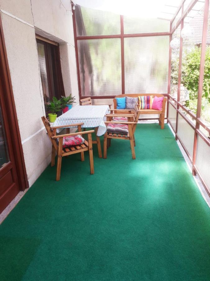 Rozmaring Apartman Zanka Villa Exterior photo