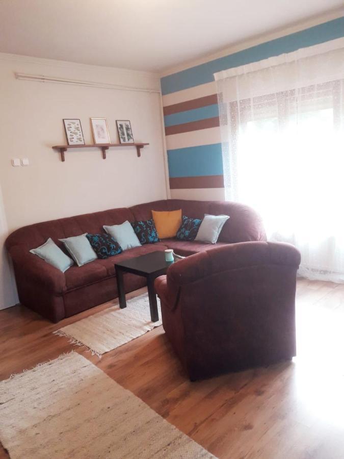 Rozmaring Apartman Zanka Villa Exterior photo